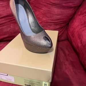 Sergio Rossi Peep toe Pump